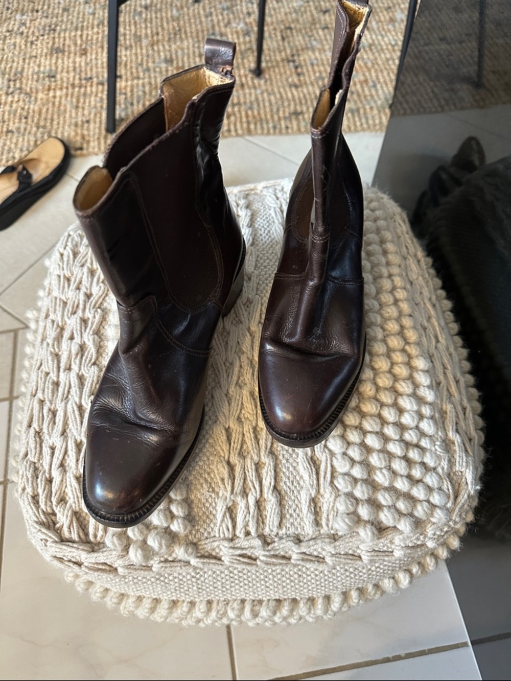 Kenneth Cole Dark Brown Leather Chelsea Pull-On Boots